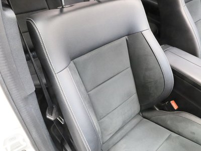 MERCEDES-BENZ E-CLASS - 9