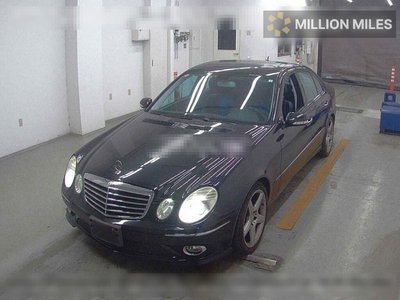 MERCEDES-BENZ E-CLASS - 4