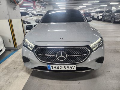 MERCEDES-BENZ E-CLASS - 2