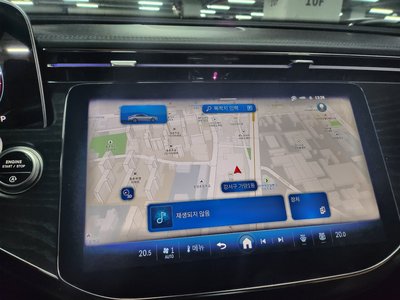 MERCEDES-BENZ E-CLASS - 10