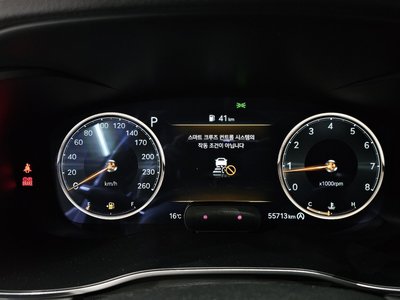 صورة 8 لـ 2022 Genesis THE NEW G70