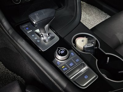 صورة 9 لـ 2022 Genesis THE NEW G70