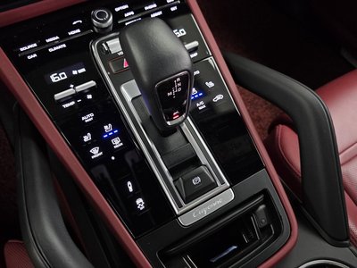 2023 Porsche CAYENNE 缩略图 12