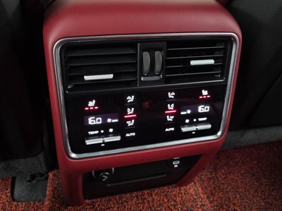 2023 Porsche CAYENNE 缩略图 25