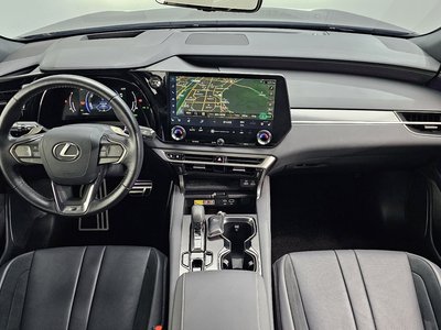 صورة 6 لـ 2024 Lexus RX