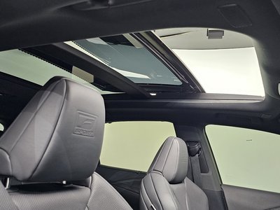 صورة مصغرة 22 لـ 2024 Lexus RX