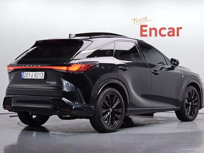 صورة 5 لـ 2024 Lexus RX