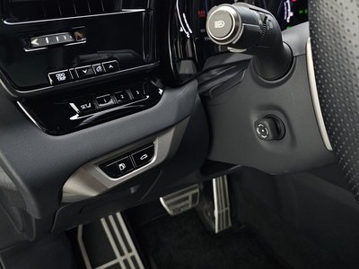 صورة مصغرة 28 لـ 2024 Lexus RX