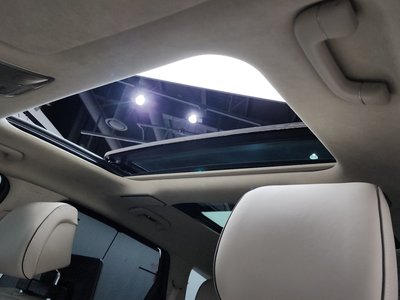 2024 Genesis GV80 thumbnail 23