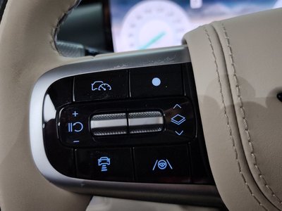 2024 Genesis GV80 thumbnail 22