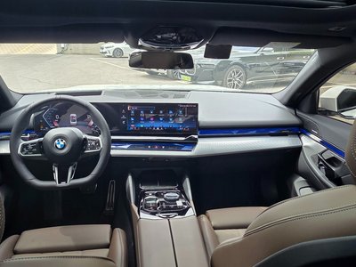 BMW 5 SERIES - 4