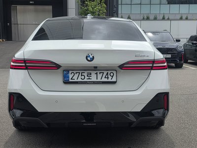 BMW 5 SERIES - 3
