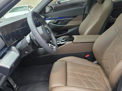 BMW 5 SERIES - 10