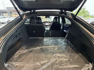 صورة مصغرة 33 لـ 2024 Mercedes-BENZ GLC AMG