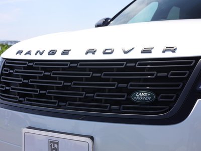 2024 LAND Rover RANGE ROVER VELAR — миниатюра 31