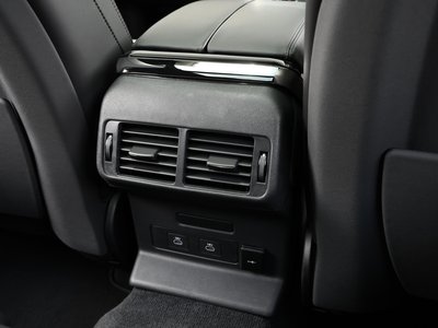 2024 LAND Rover RANGE ROVER VELAR — миниатюра 78