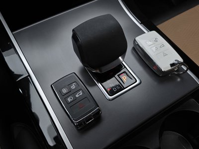 LAND ROVER RANGE ROVER VELAR - 9