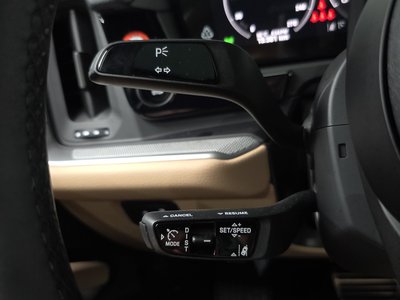 2025 Porsche CAYENNE thumbnail 30