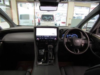 2026 TOYOTA ALPHARD — фото 2
