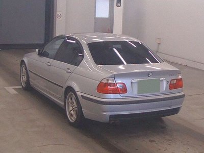 BMW 3 SERIES - 2