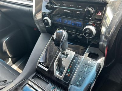 2022 Toyota ALPHARD thumbnail 12