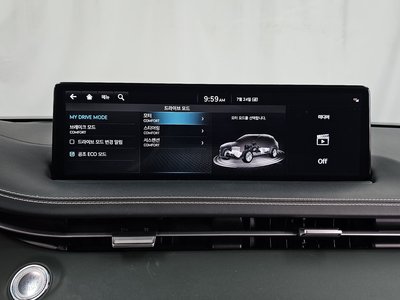 2023 Genesis ELECTRIFIED GV70 — миниатюра 28