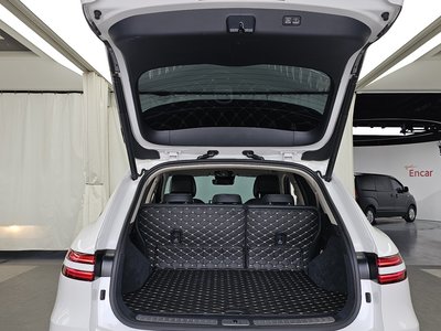 2023 Genesis ELECTRIFIED GV70 — миниатюра 26