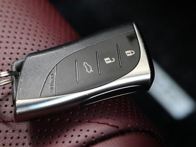 2023 Lexus ES — миниатюра 37