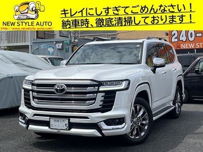 TOYOTA LAND CRUISER 300 - 1