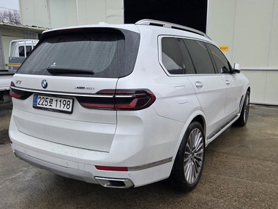 BMW X7 - 3