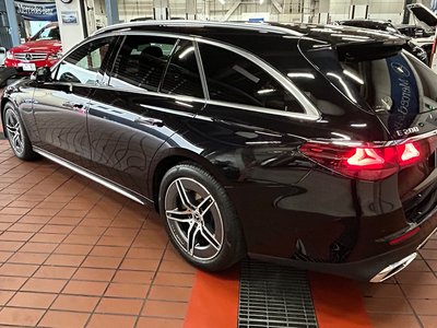 MERCEDES-BENZ E-CLASS - 9