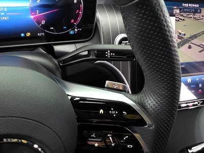 MERCEDES-BENZ GLC - 9