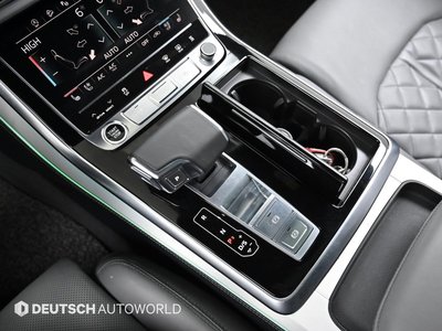 AUDI Q8 - 9