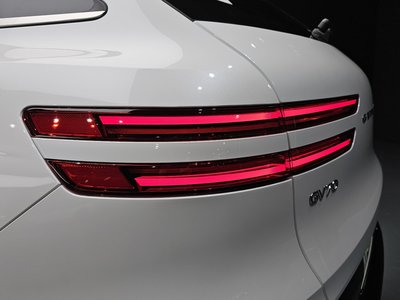 2025 Genesis GV70 — фото 10
