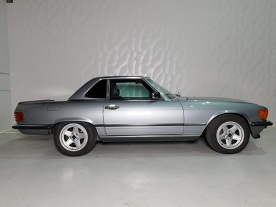 MERCEDES-BENZ SL - 9