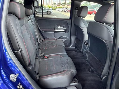 2022 Mercedes-BENZ GLB — миниатюра 23