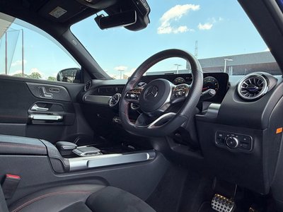 2022 Mercedes-BENZ GLB — миниатюра 35