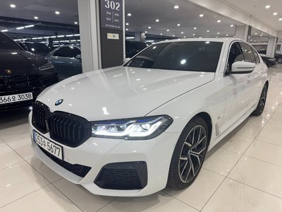 BMW 5 SERIES - 1