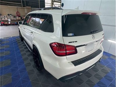 MERCEDES-BENZ GLS AMG - 4