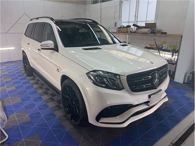 MERCEDES-BENZ GLS AMG - 3
