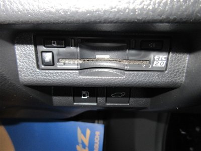 TOYOTA CROWN SPORT - 10