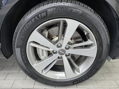 صورة 8 لـ 2022 Genesis GV80