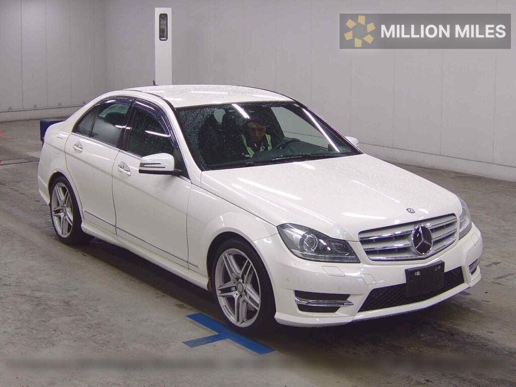 MERCEDES-BENZ C-CLASS - View 1