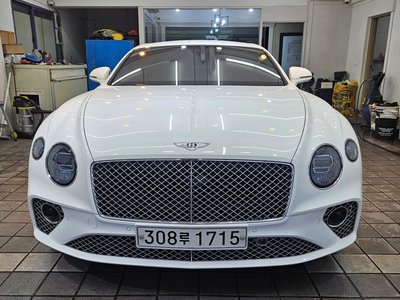 BENTLEY CONTINENTAL - 4
