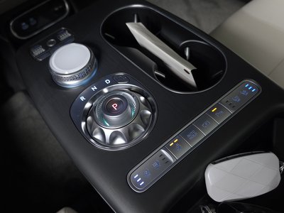 صورة مصغرة 12 لـ 2025 Genesis GV60