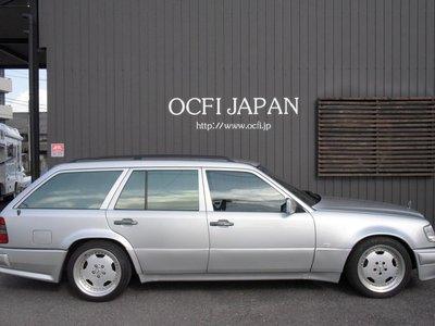 MERCEDES-BENZ E-CLASS - 9