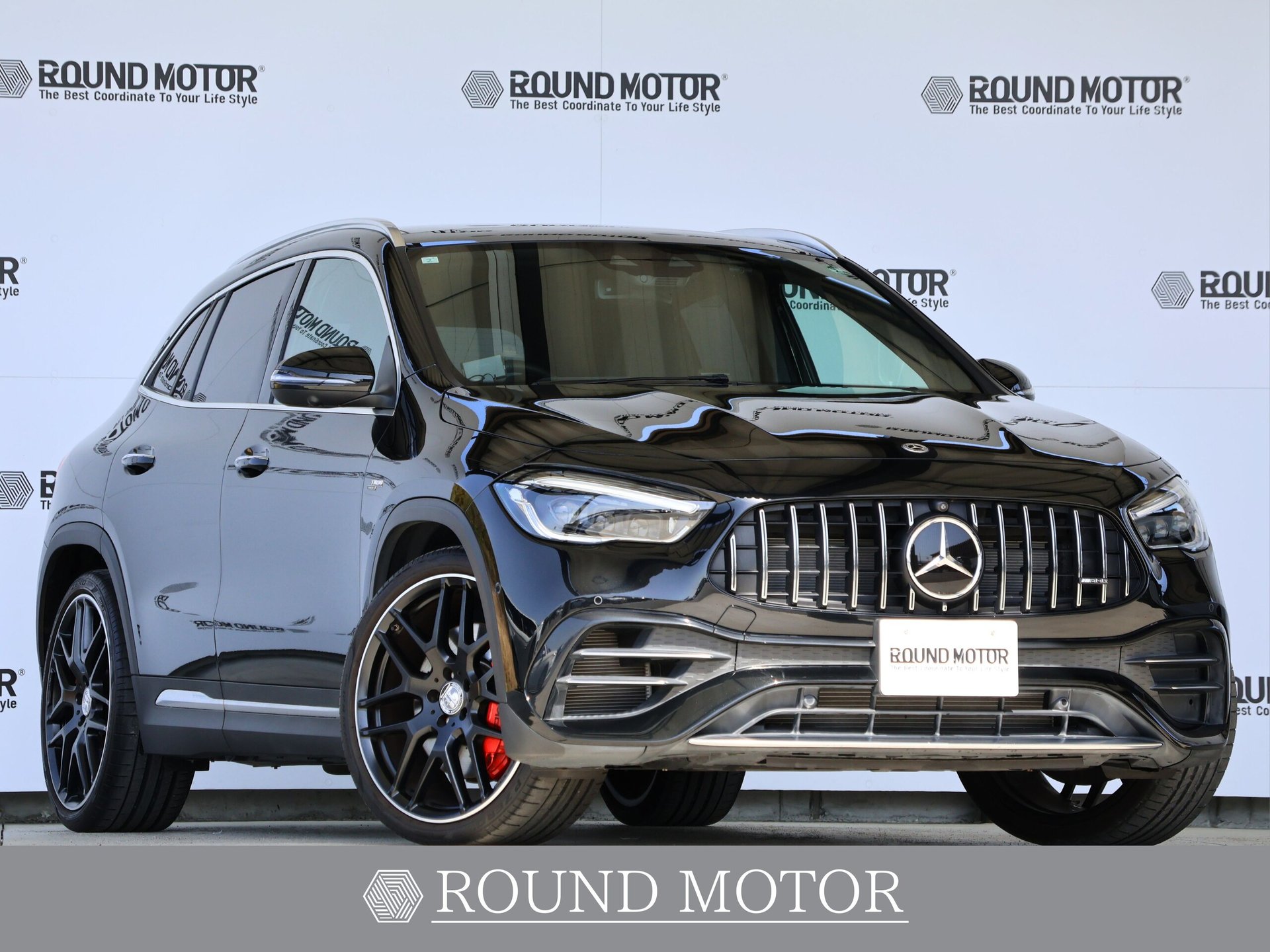 MERCEDES-BENZ GLA AMG - View 1