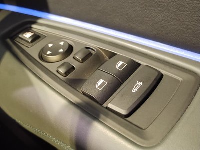 2017 BMW I8 缩略图 47