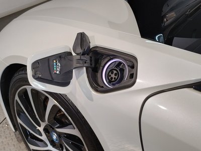 2017 BMW I8 缩略图 42