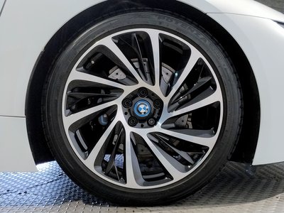 2017 BMW I8 缩略图 34